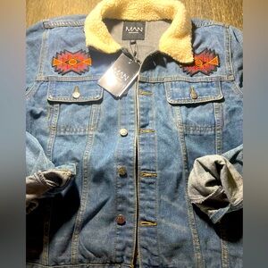 Boohoo man denim jacket size XL NWT